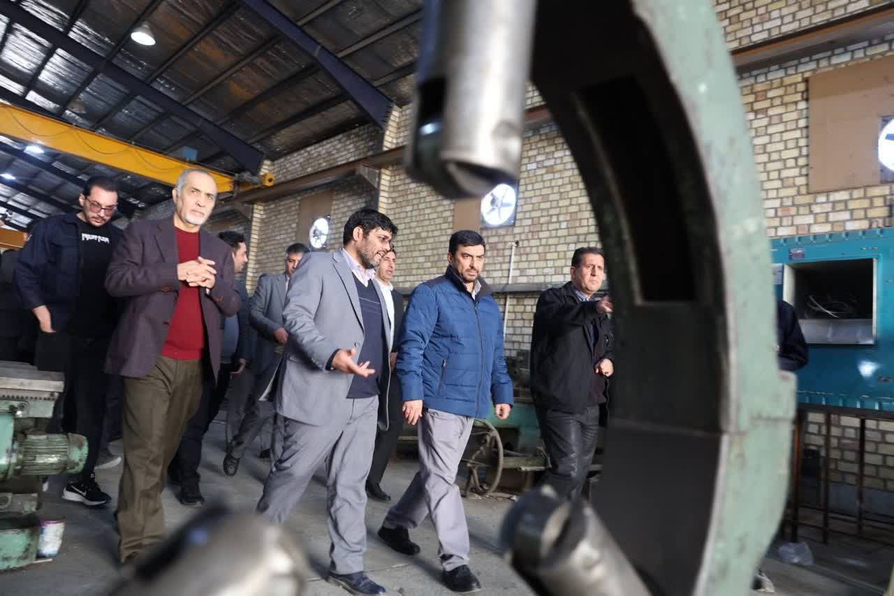 بازدید مدیرعامل شرکت ملی صنایع مس ایران، مدیر عامل شرکت متمم و مدیرعامل شرکت کانی مس از کارخانه پمپ‌سازی فولاد شریف